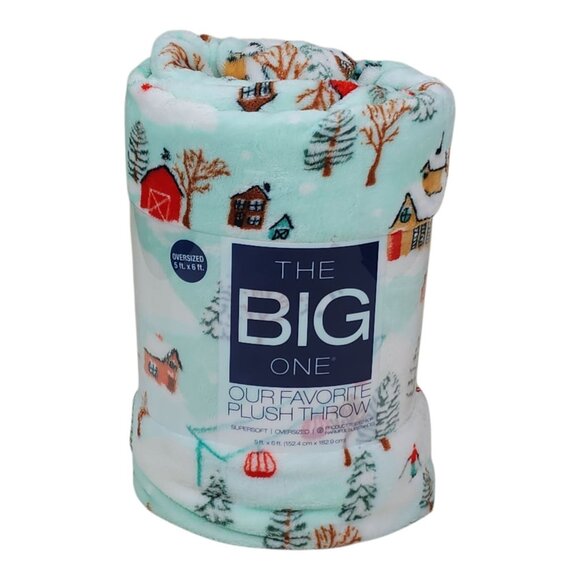 The Big One Oversized Plush Throw Blanket 5ft X 6ft Ski Village Green - Picture 1 of 10